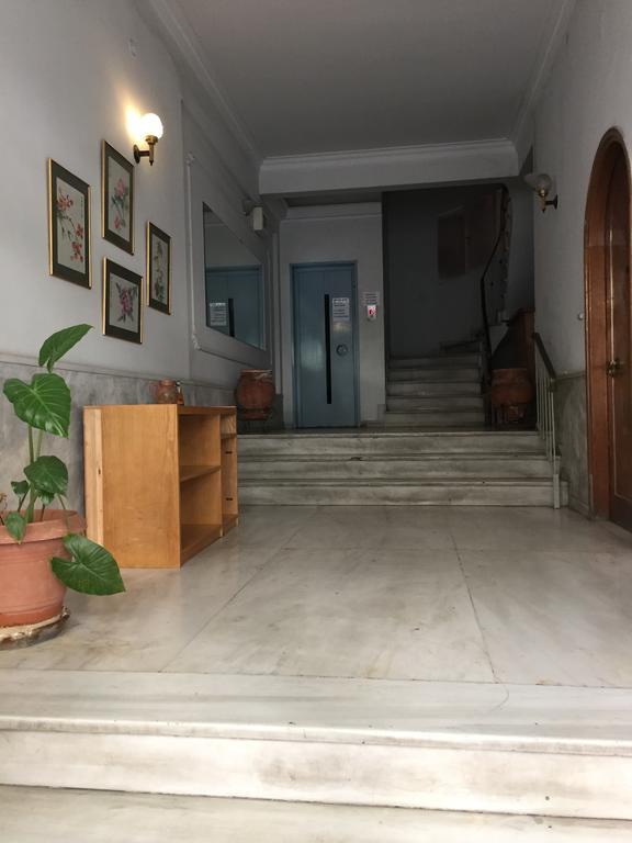 Central 5 Room Apartment Athen Exterior foto